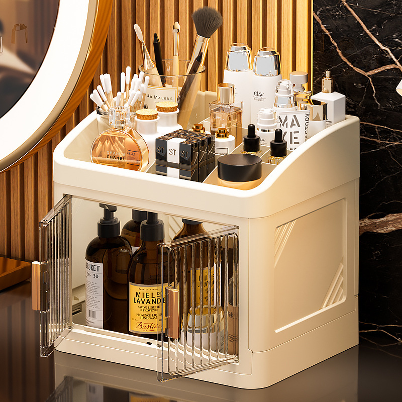 Büyük Kapasiteli, Toz Geçirmez - Luxury Skincare Gift Box incelemesi ve fiyatı